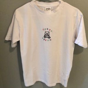 Teddy Fresh White Graphic Shirt.